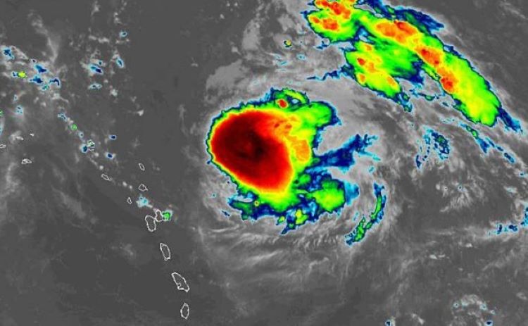 Un huracán tras otro en Bermudas