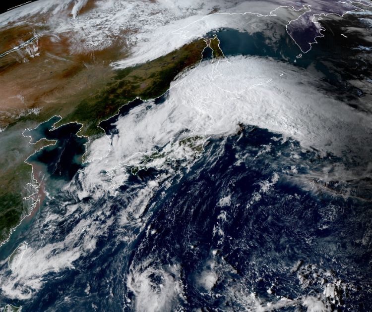 Corea del Sur alcanzada por el Tifón “Tapah”