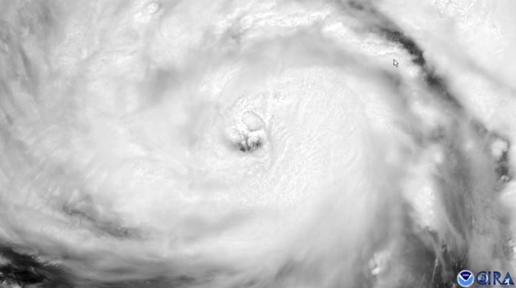 El huracán Ida a punto de alcanzar Nueva Orleáns, como categoría 4 superior (Estados Unidos)
