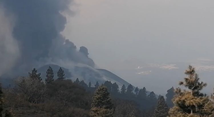 Actualización erupción volcán Cumbre Vieja, en La Palma, al 21/11/2021. Día 64